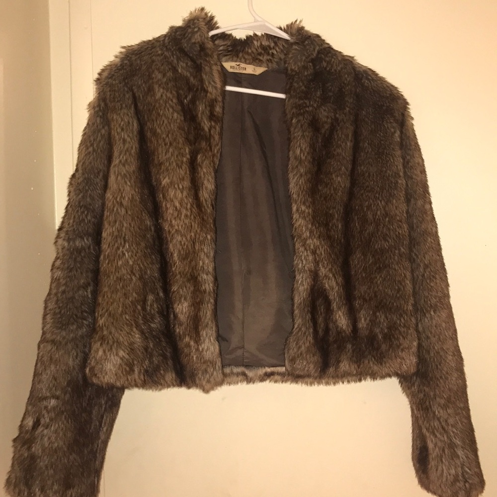 Hollister Faux Fur Jacket Size L